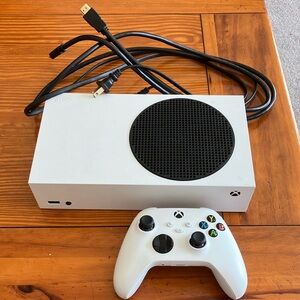Xbox Series S console 1TB “Like New”.